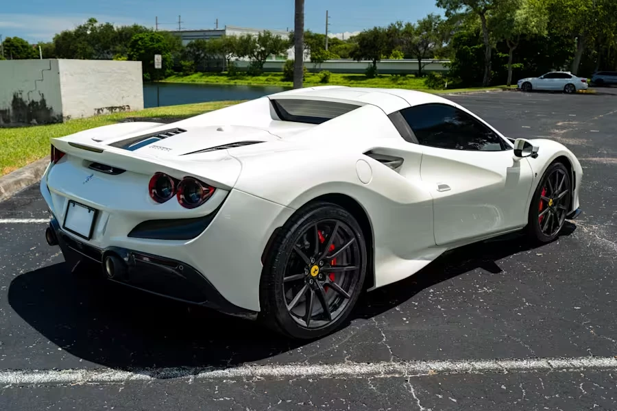 2022 Ferrari F8 Spider - Image 9 of 31