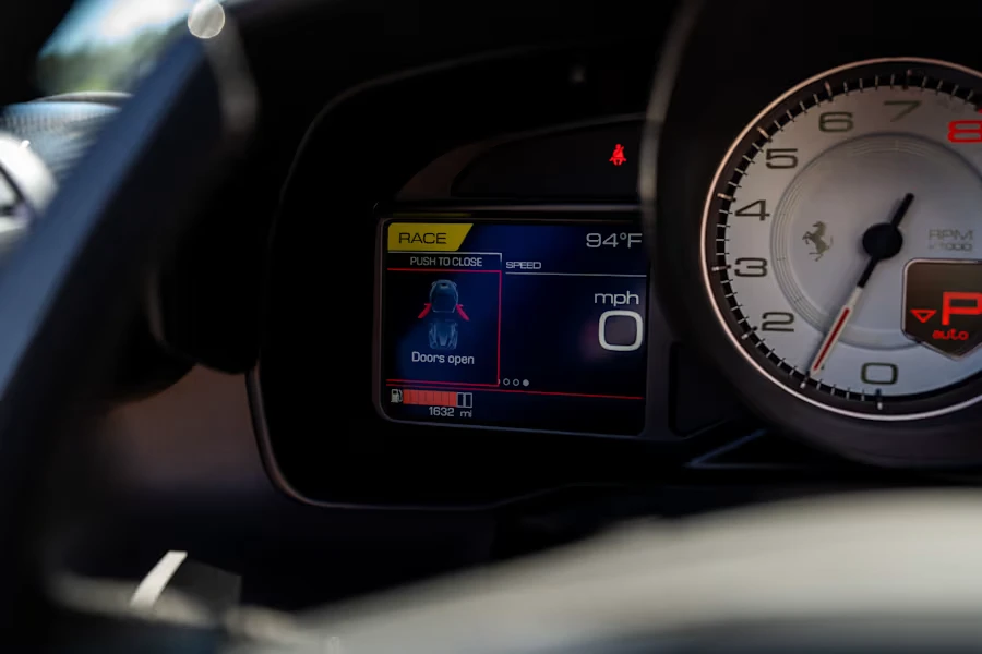 2022 Ferrari F8 Spider - Image 14 of 31