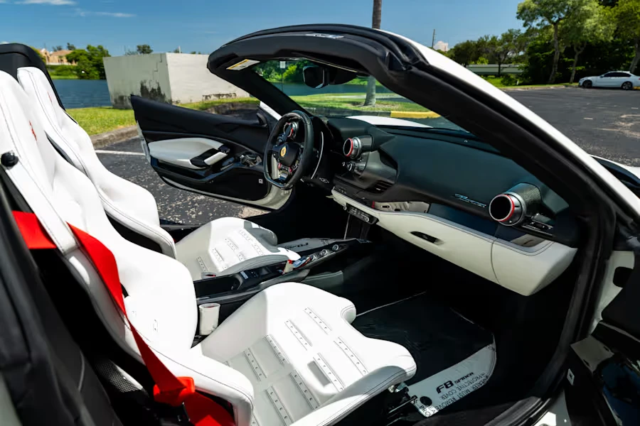 2022 Ferrari F8 Spider - Image 15 of 31