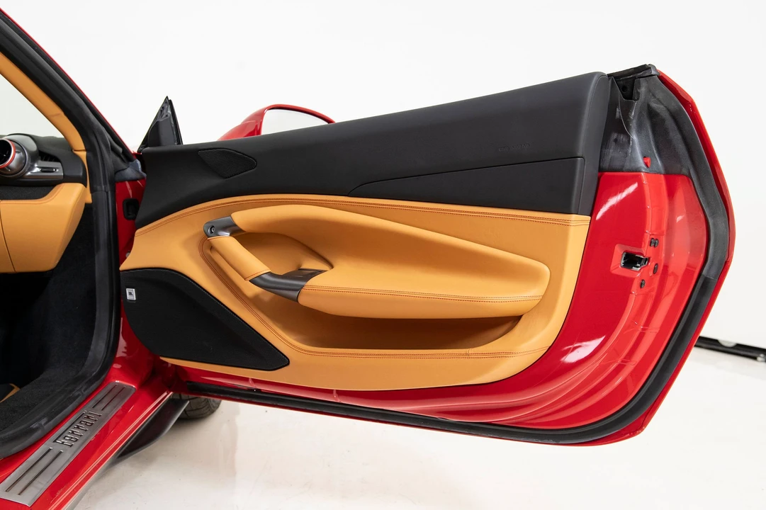 2022 Ferrari F8 Spider - Image 21 of 31