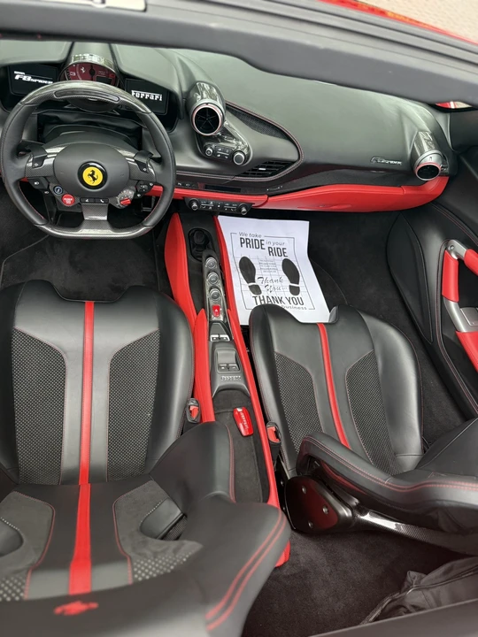 2022 Ferrari F8 Spider - Image 27 of 31