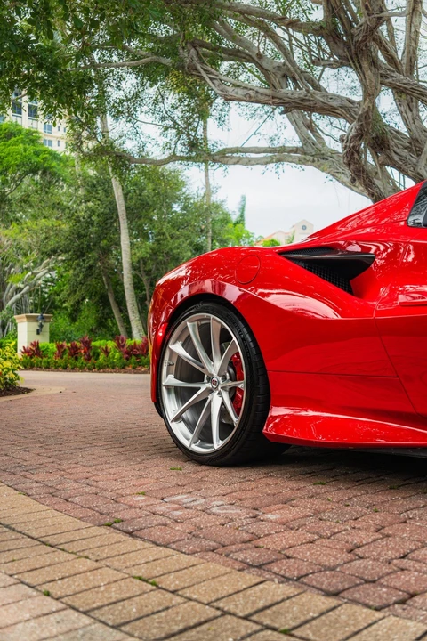 2022 Ferrari F8 Spider - Image 6 of 31