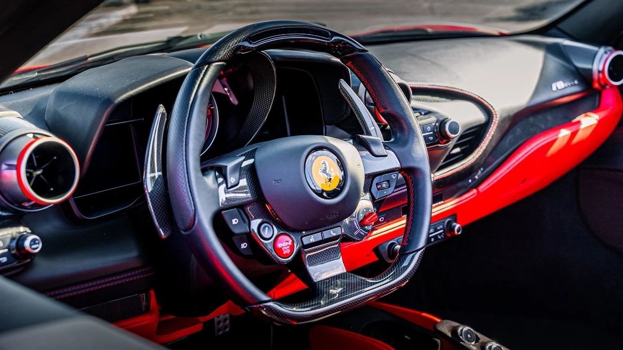 2022 Ferrari F8 Spider - Image 25 of 31