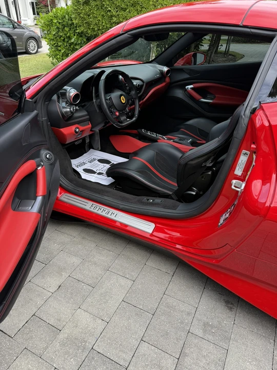 2022 Ferrari F8 Spider - Image 8 of 31