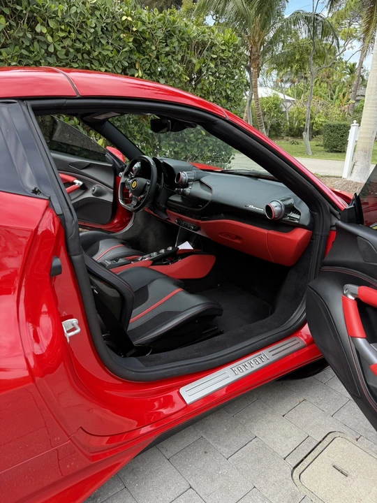 2022 Ferrari F8 Spider - Image 18 of 31