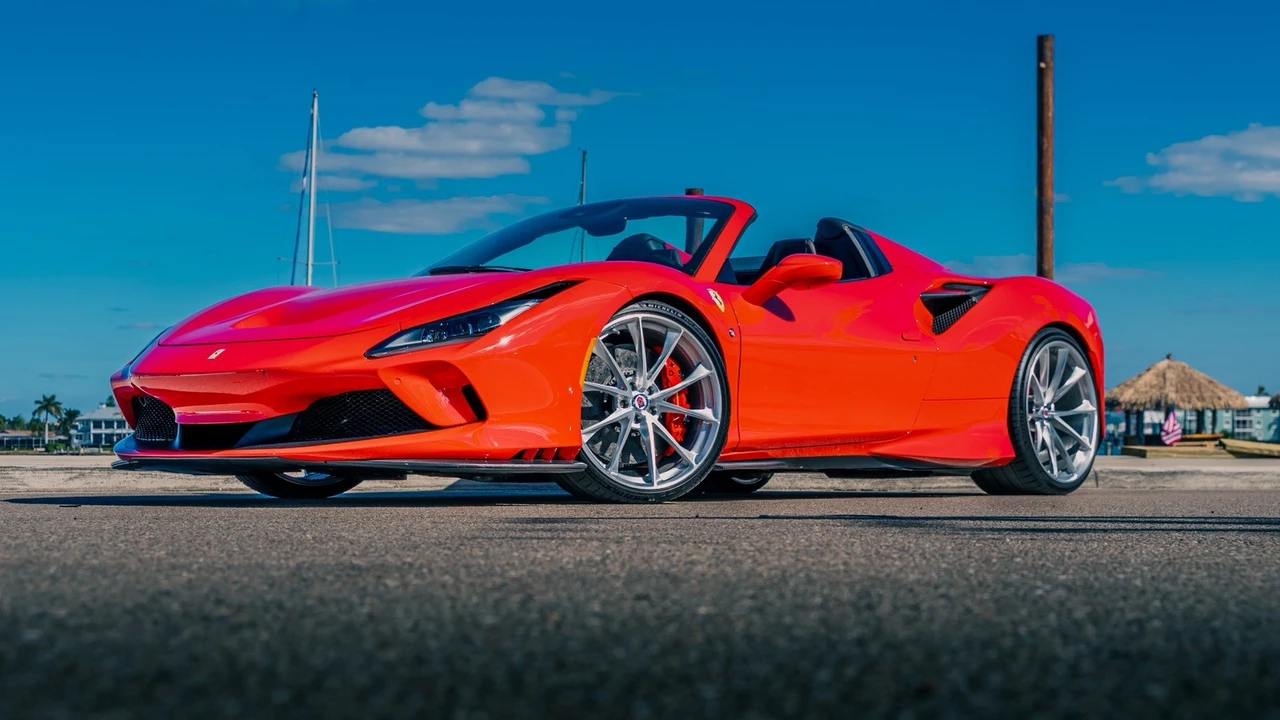 2022 Ferrari F8 Spider - Image 14 of 31