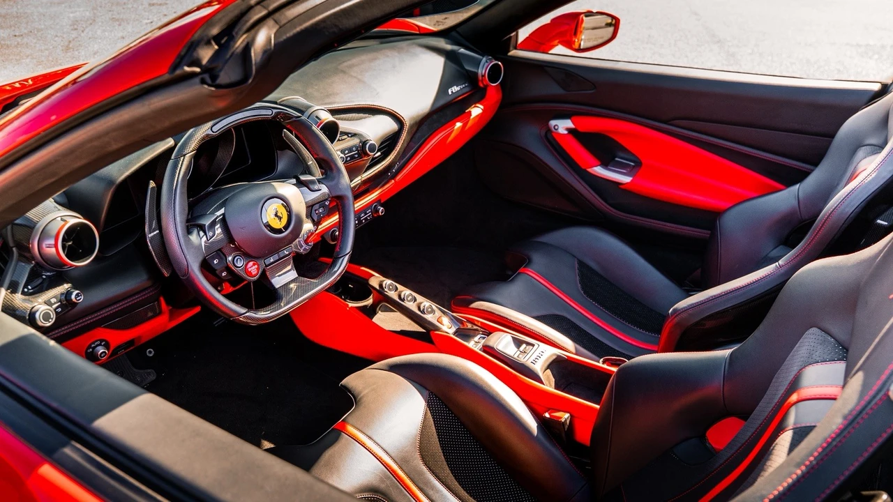 2022 Ferrari F8 Spider - Image 28 of 31