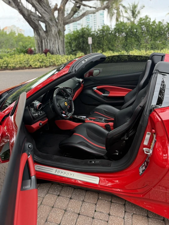 2022 Ferrari F8 Spider - Image 26 of 31