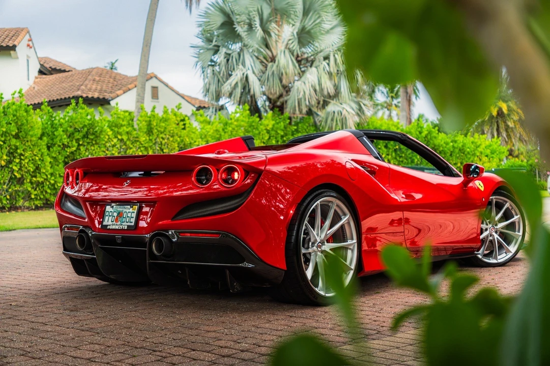 2022 Ferrari F8 Spider - Image 17 of 31