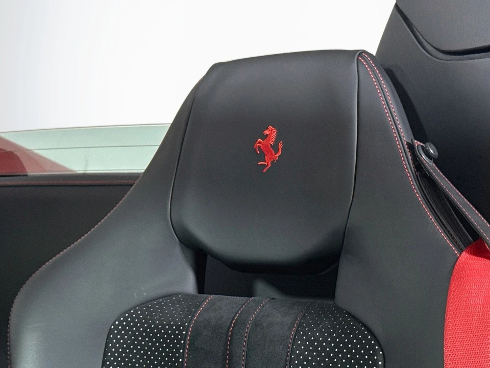 2022 Ferrari F8 Spider - Image 20 of 28
