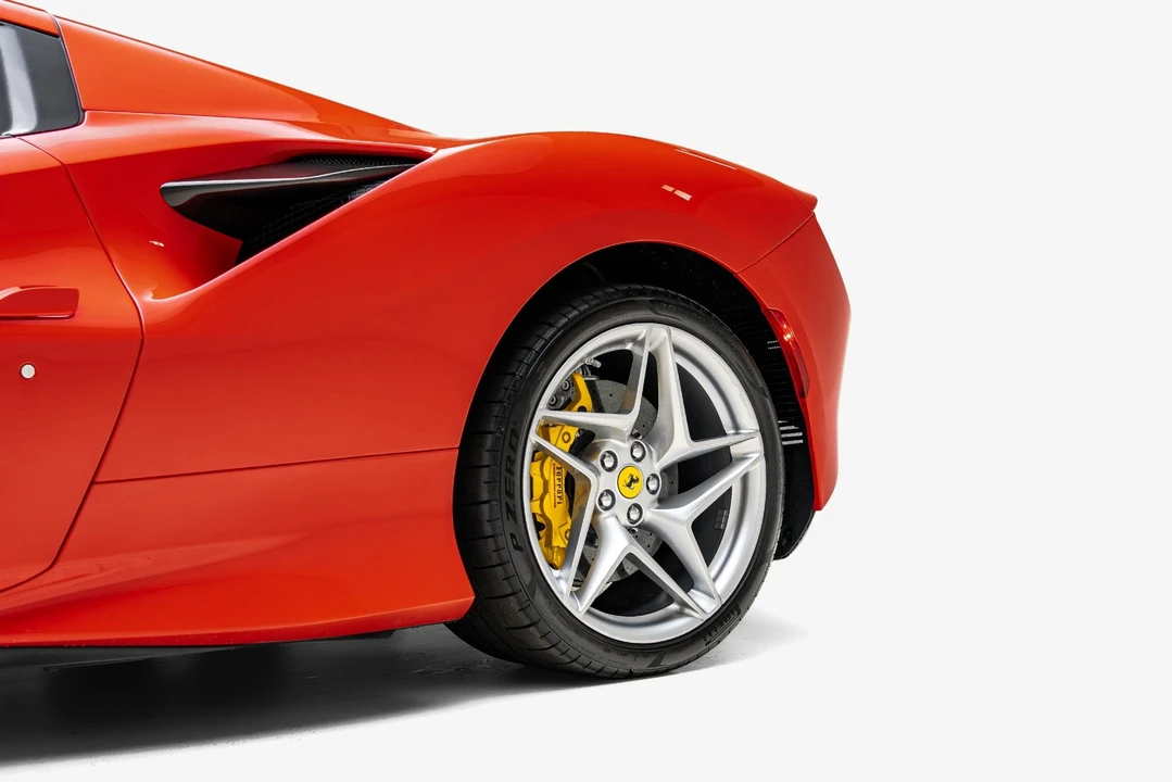 2022 Ferrari F8 Spider - Image 19 of 31