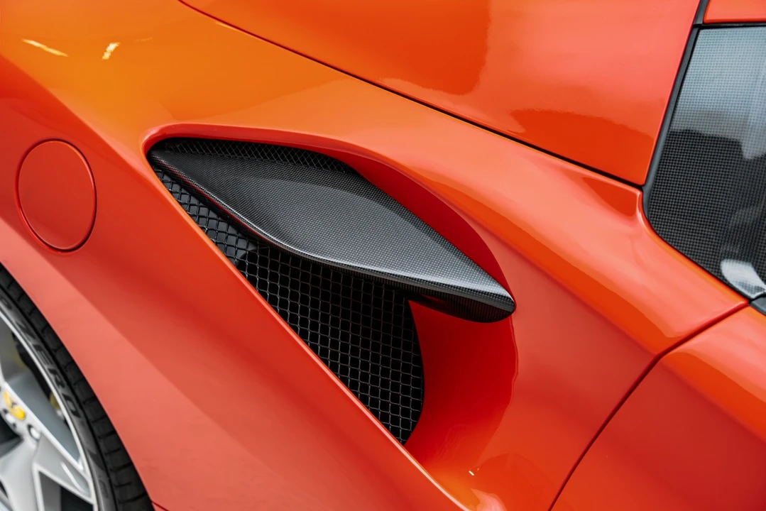2022 Ferrari F8 Spider - Image 30 of 31