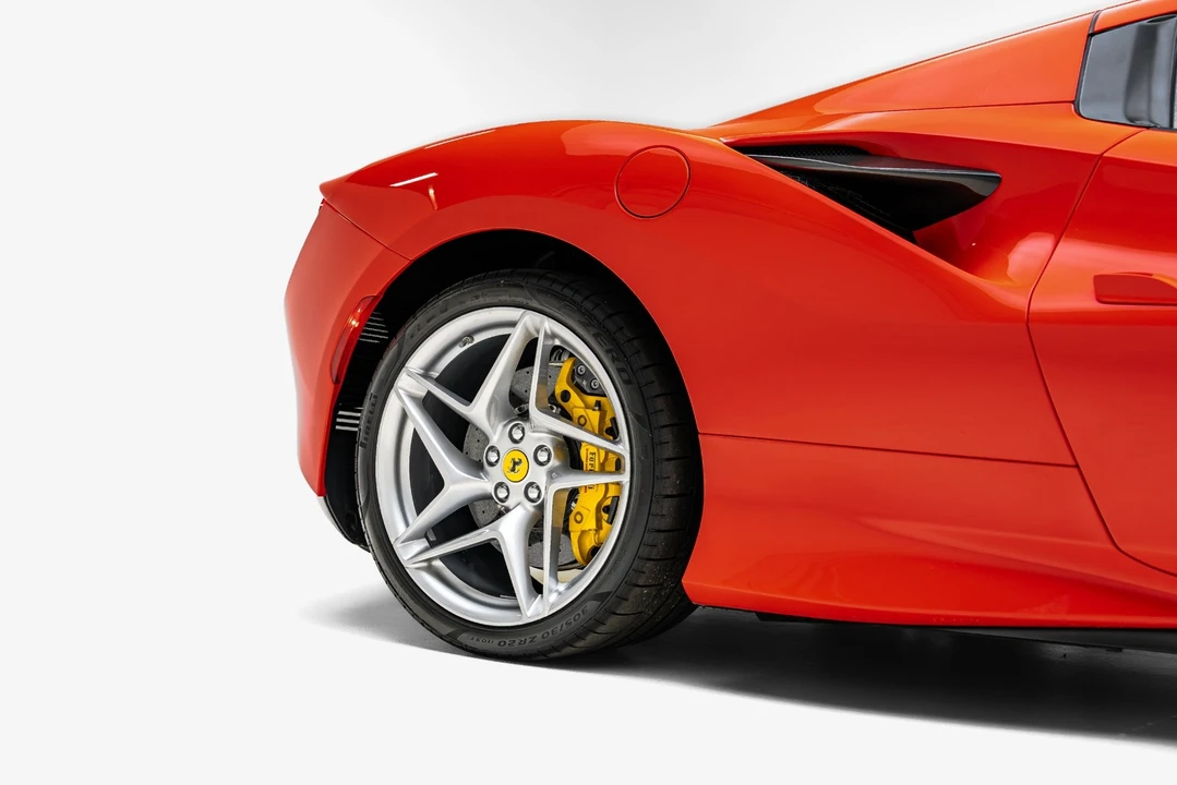 2022 Ferrari F8 Spider - Image 20 of 31