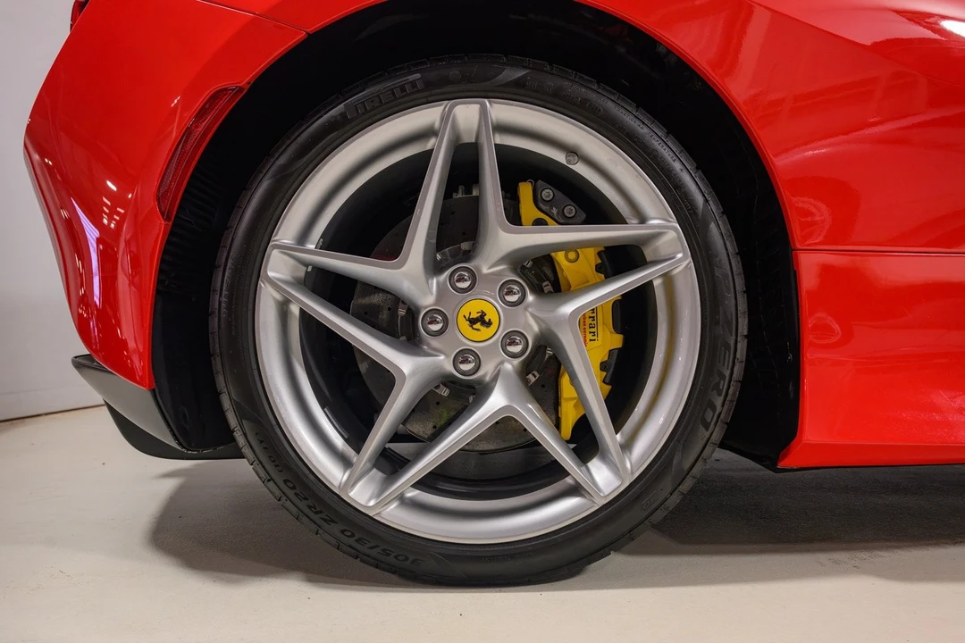 2022 Ferrari F8 Spider - Image 21 of 31