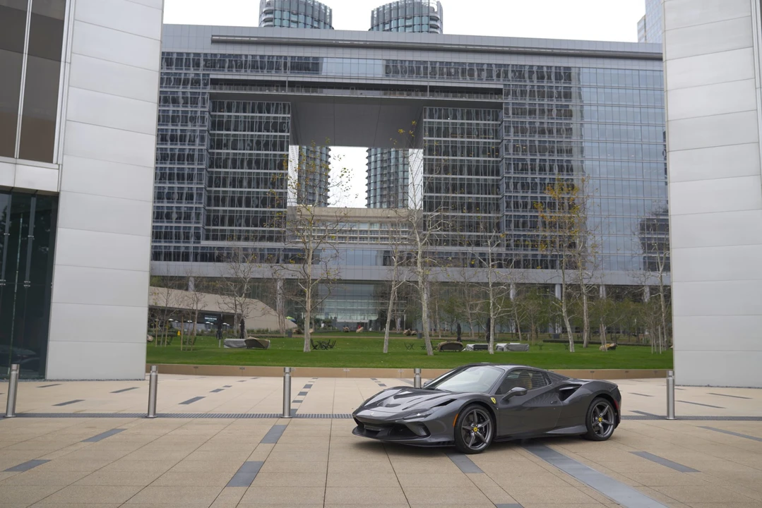 2022 Ferrari F8 Spider - Image 26 of 31