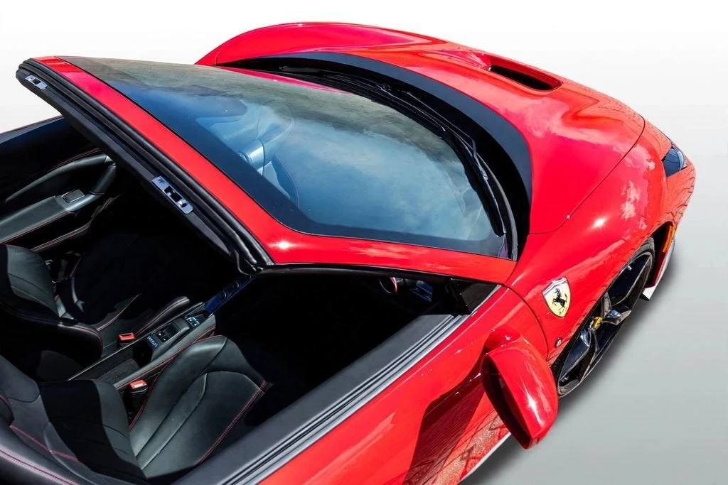 2022 Ferrari F8 Spider - Image 18 of 31