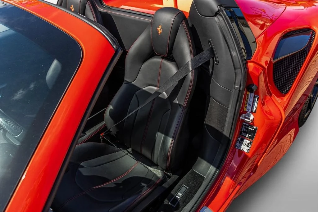 2022 Ferrari F8 Spider - Image 6 of 31