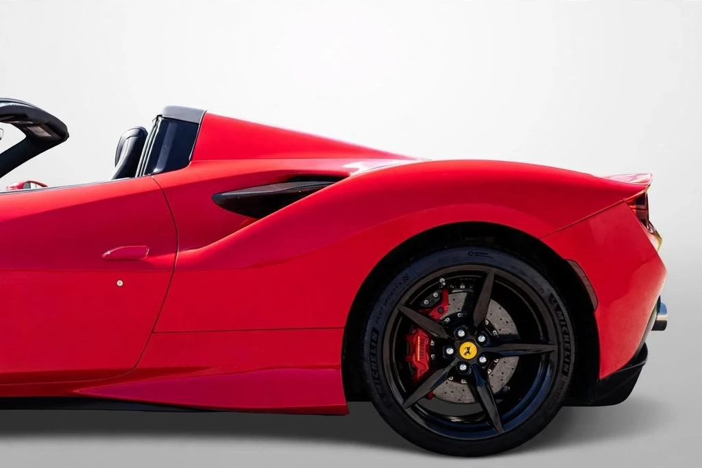 2022 Ferrari F8 Spider - Image 26 of 31