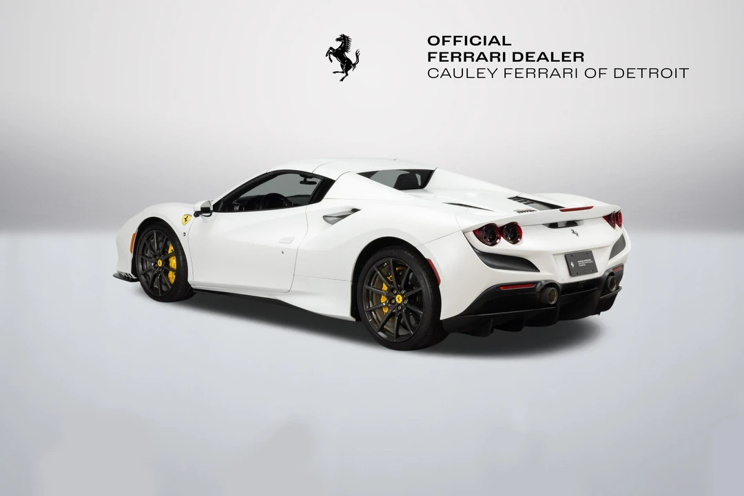 2022 Ferrari F8 Spider - Image 14 of 31