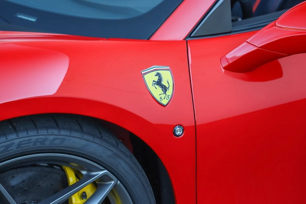 2022 Ferrari F8 Spider - Image 16 of 31