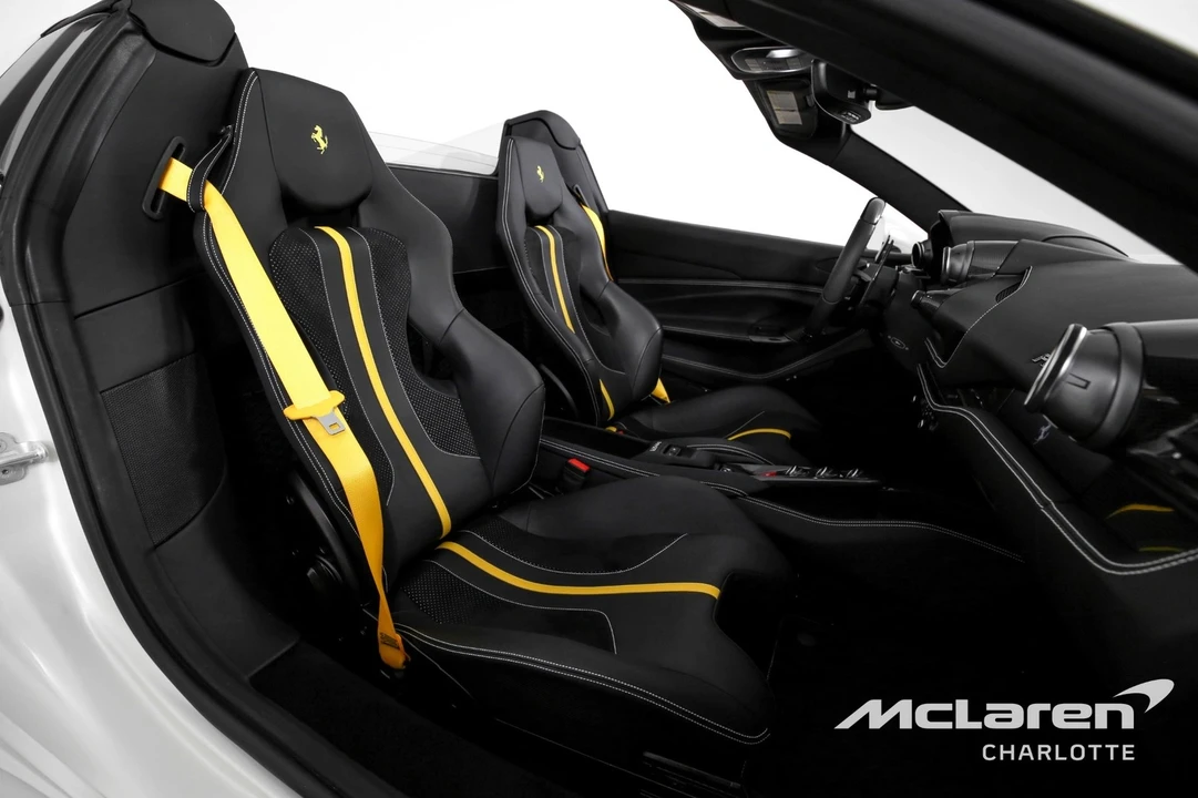 2022 Ferrari F8 Spider - Image 19 of 21