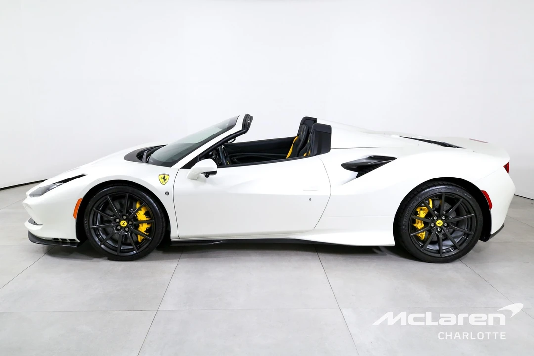 2022 Ferrari F8 Spider - Image 6 of 12
