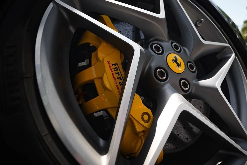 2022 Ferrari F8 Spider - Image 15 of 31