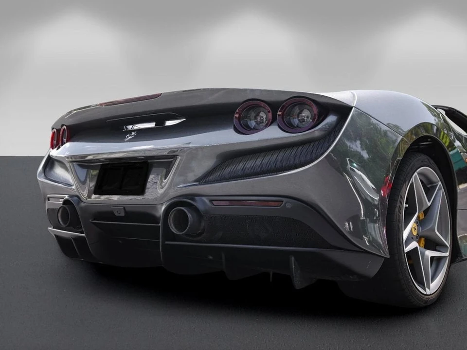 2022 Ferrari F8 Spider - Image 18 of 31