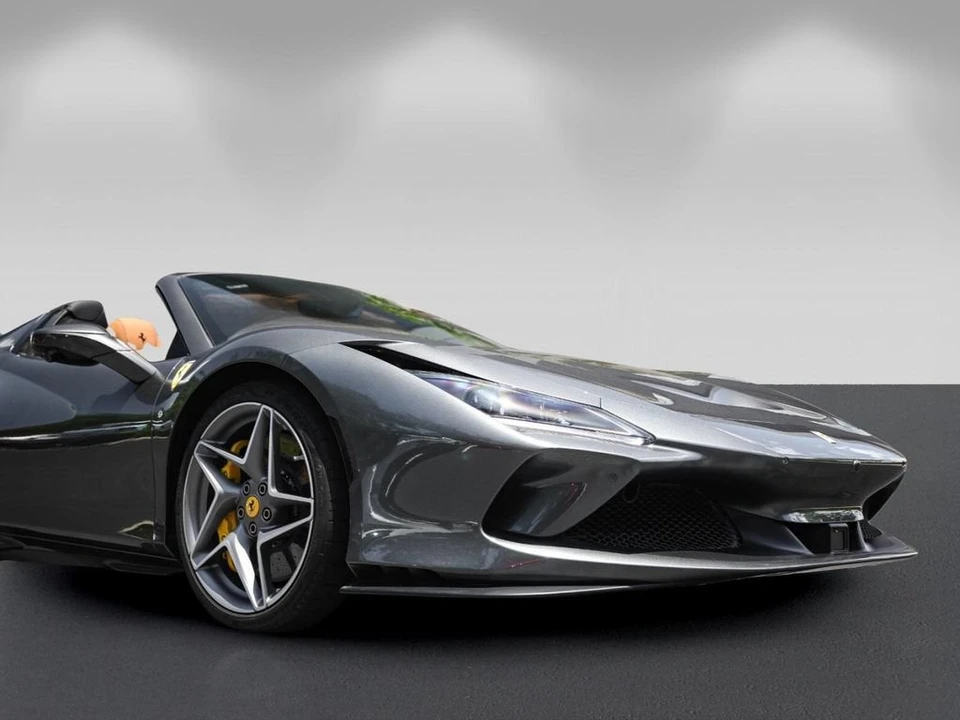2022 Ferrari F8 Spider - Image 11 of 31