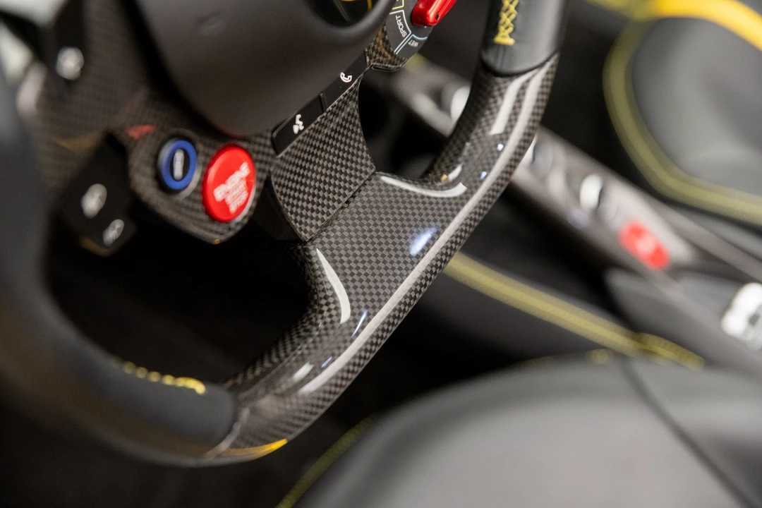 2022 Ferrari F8 Spider - Image 25 of 31