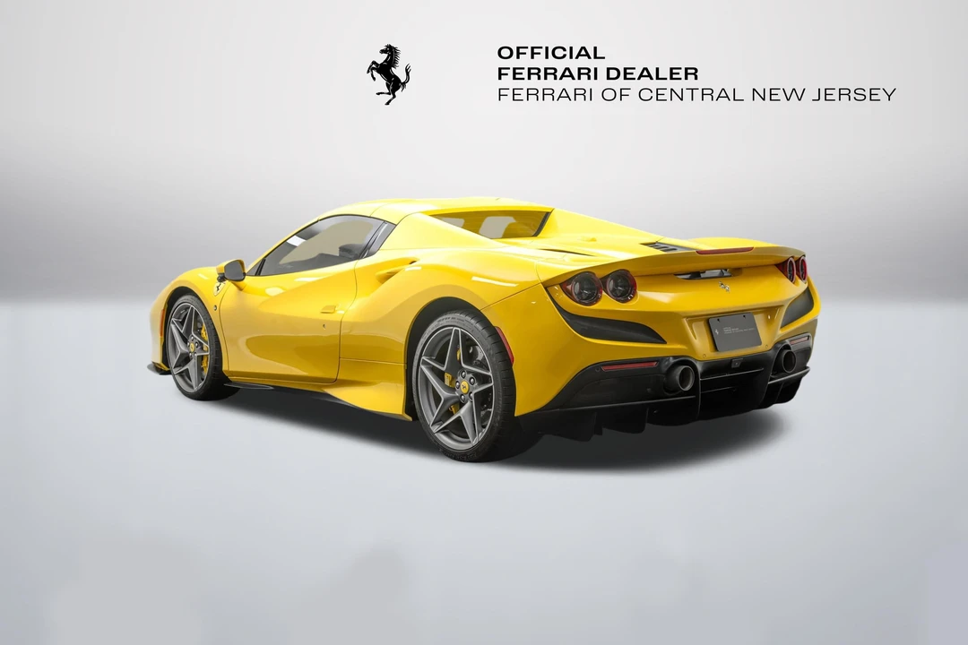 2022 Ferrari F8 Spider - Image 13 of 31