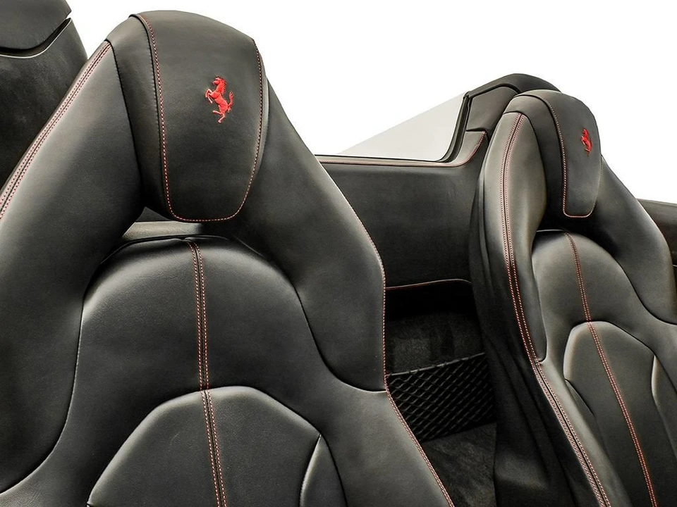 2022 Ferrari F8 Spider - Image 22 of 31