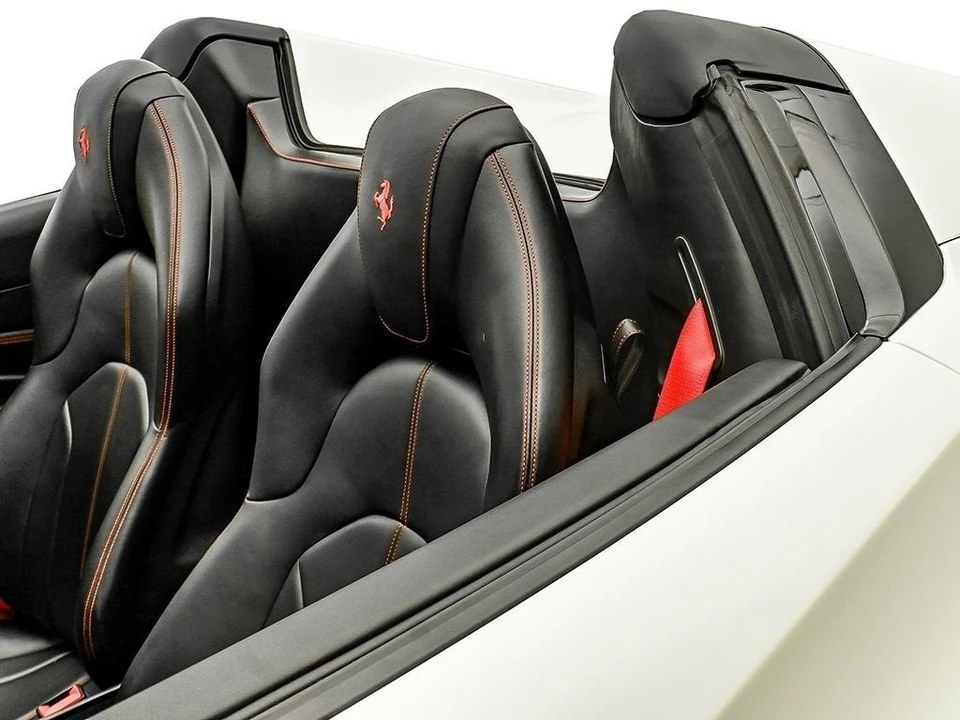 2022 Ferrari F8 Spider - Image 23 of 31