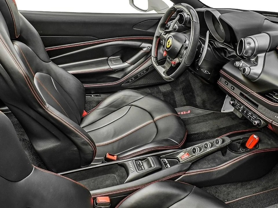 2022 Ferrari F8 Spider - Image 21 of 31