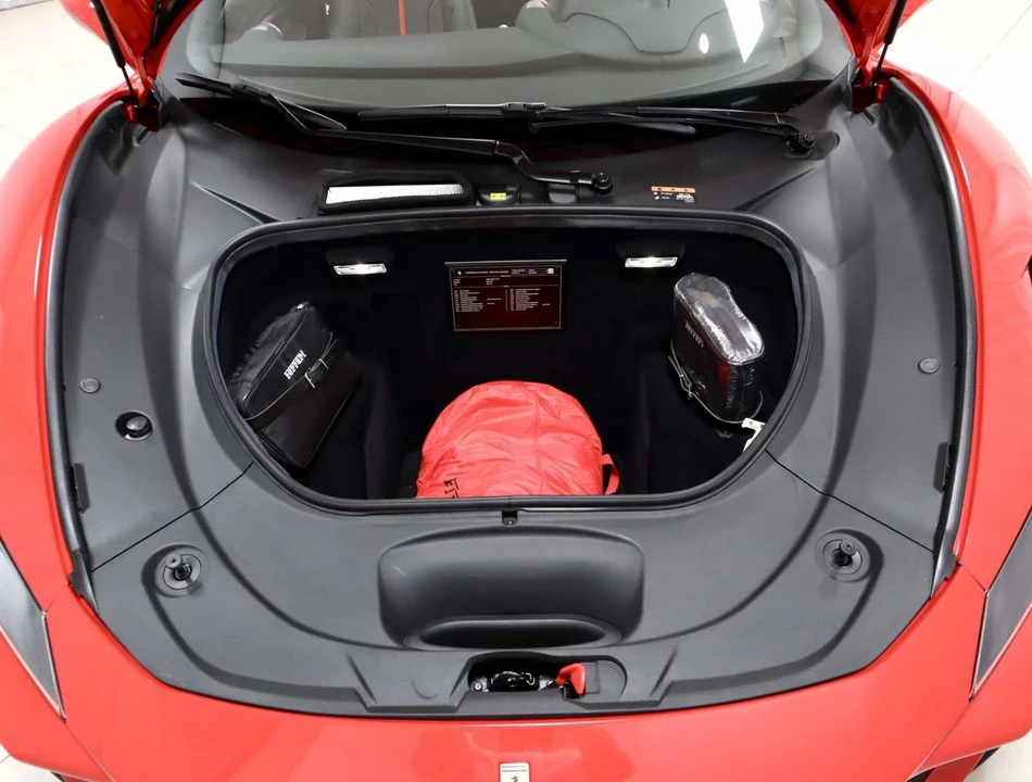 2022 Ferrari F8 Spider - Image 10 of 31