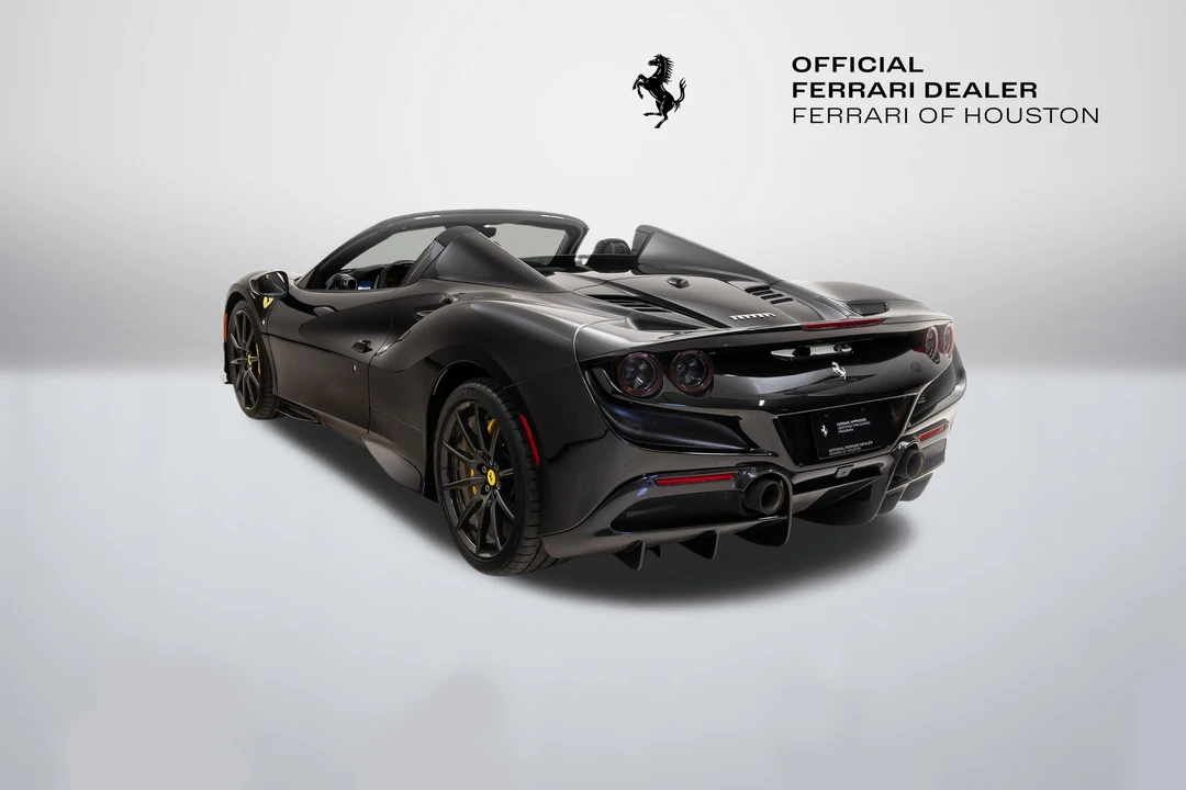 2022 Ferrari F8 Spider - Image 2 of 31