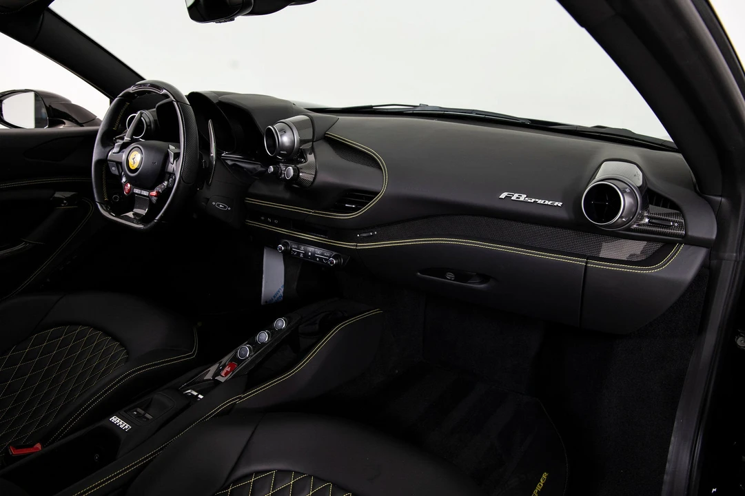 2022 Ferrari F8 Spider - Image 16 of 31