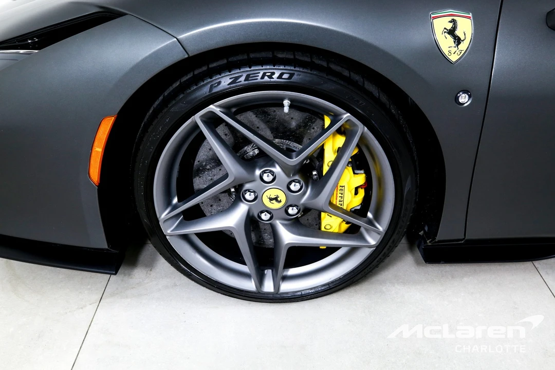 2022 Ferrari F8 Spider - Image 29 of 31