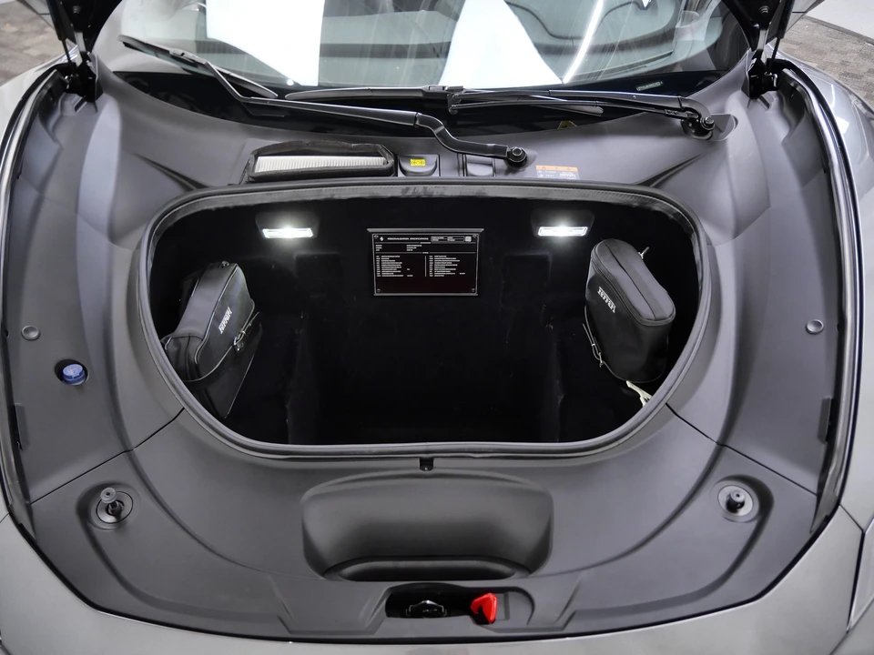 2022 Ferrari F8 Spider - Image 29 of 31