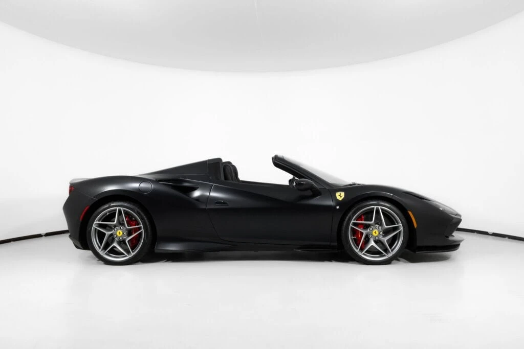 2022 Ferrari F8 Spider - Image 10 of 21