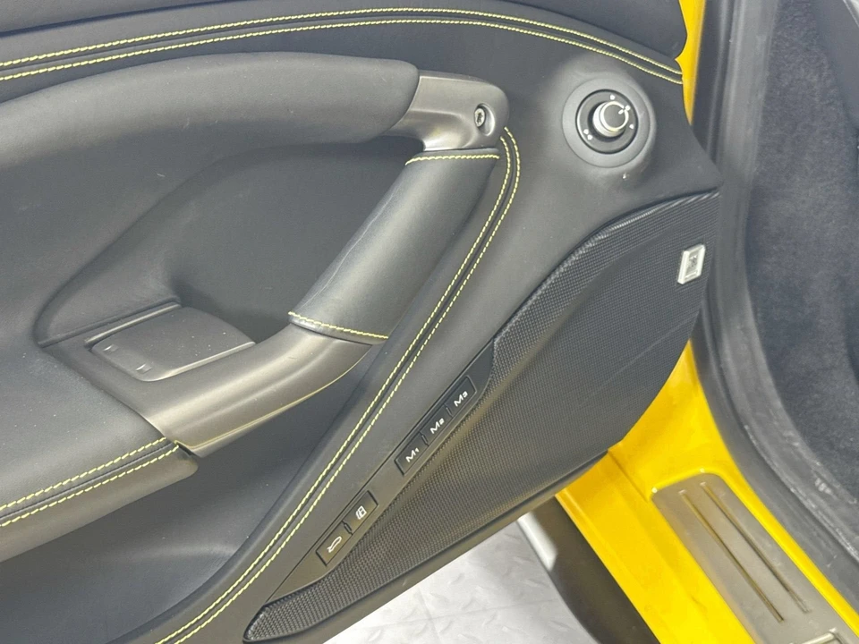 2022 Ferrari F8 Spider - Image 16 of 29