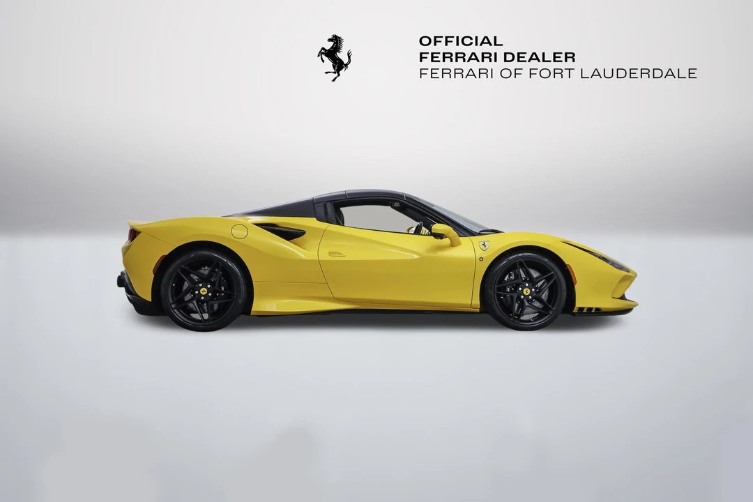 2022 Ferrari F8 Spider - Image 11 of 31