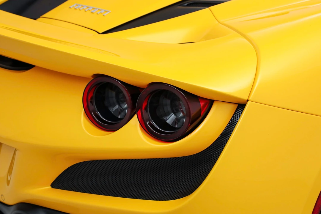 2022 Ferrari F8 Spider - Image 22 of 31