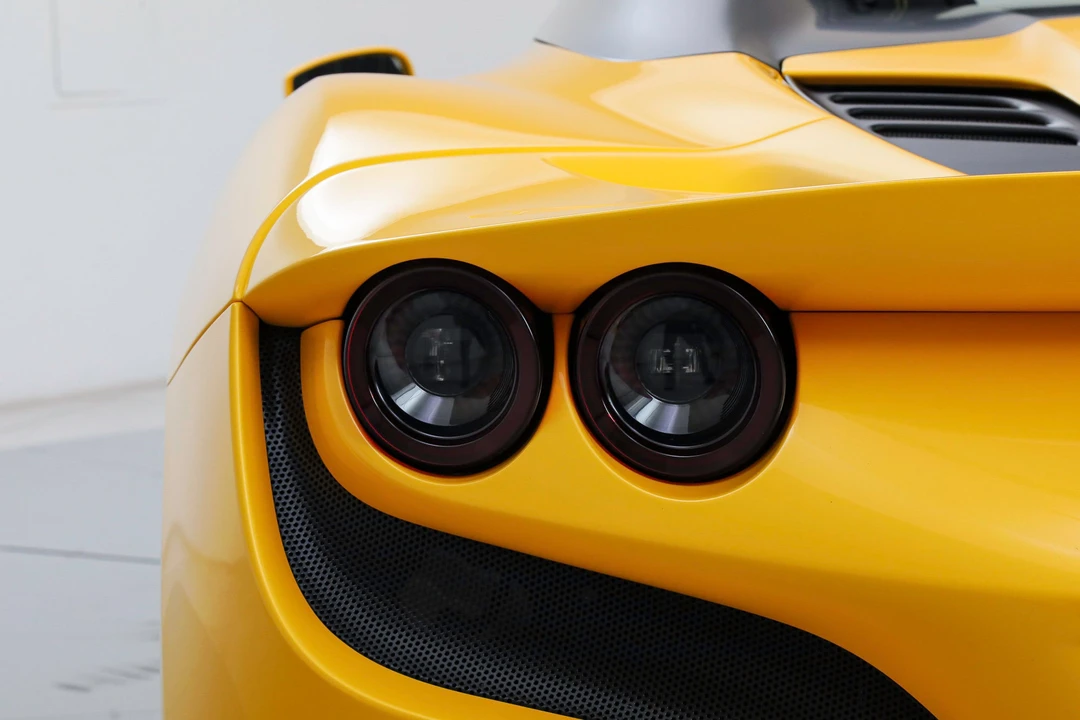 2022 Ferrari F8 Spider - Image 24 of 31
