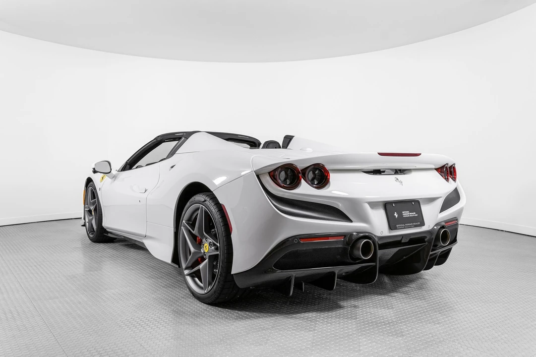 2022 Ferrari F8 Spider - Image 11 of 12