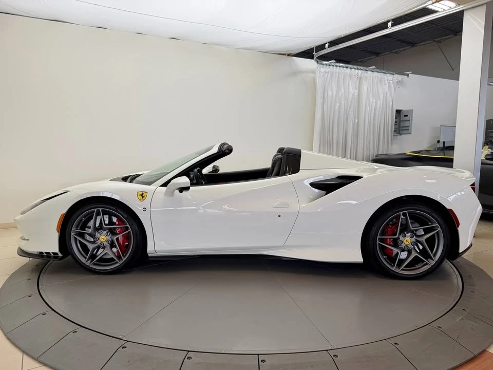 2022 Ferrari F8 Spider - Image 2 of 17