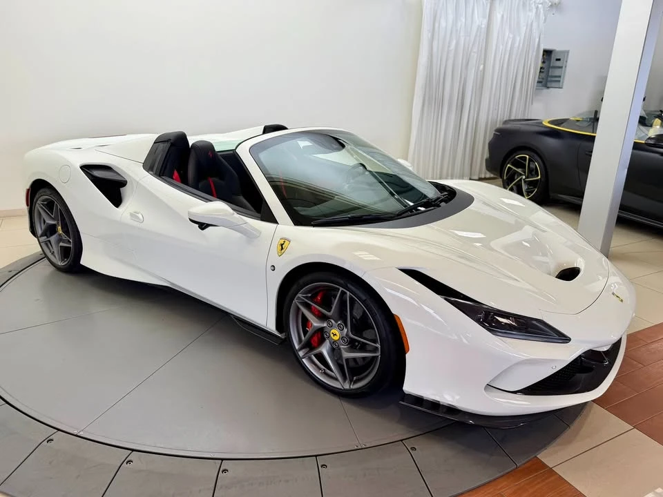 2022 Ferrari F8 Spider - Image 7 of 17