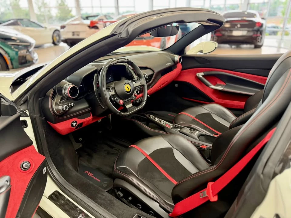 2022 Ferrari F8 Spider - Image 9 of 17