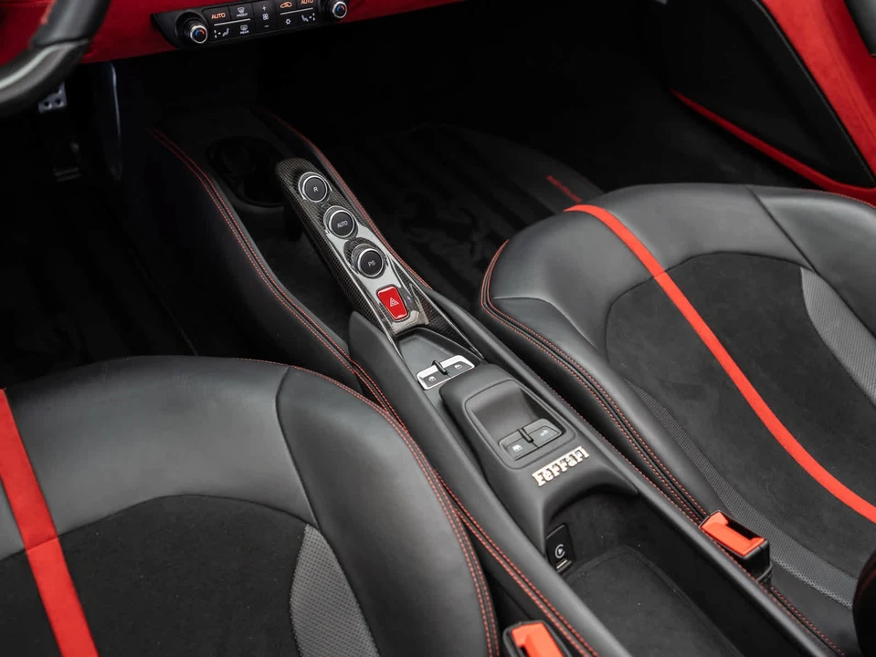 2022 Ferrari F8 Spider - Image 18 of 31