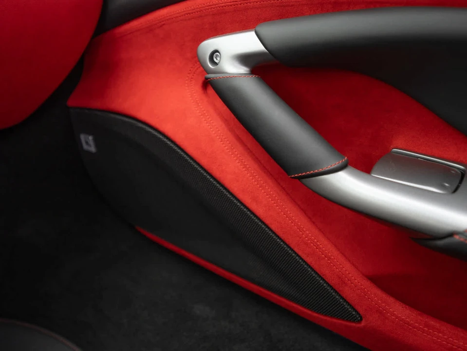 2022 Ferrari F8 Spider - Image 29 of 31